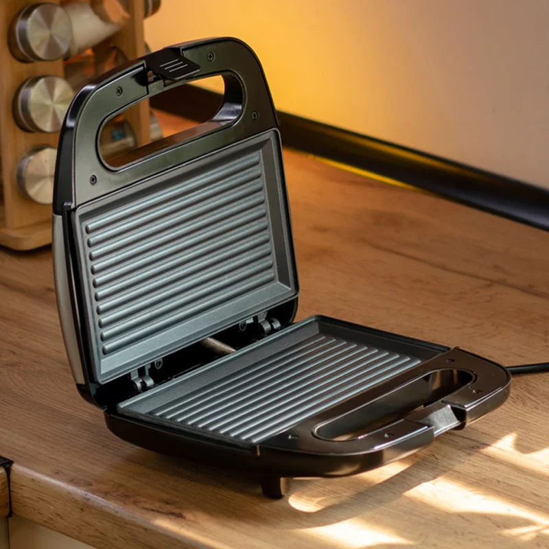 grill-tosteri-sokany-sk-08073-compact-750w-silver-black